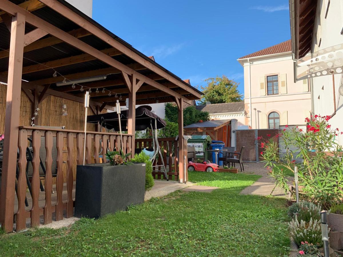Fachwerkhaus In Ruhiger Altstadt By Rabe - Free Netflix & Eigene Terrasse Karlsruhe Luaran gambar